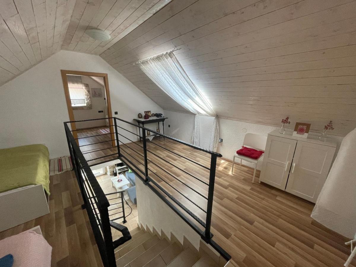 Puljane Holiday Home Toma מראה חיצוני תמונה