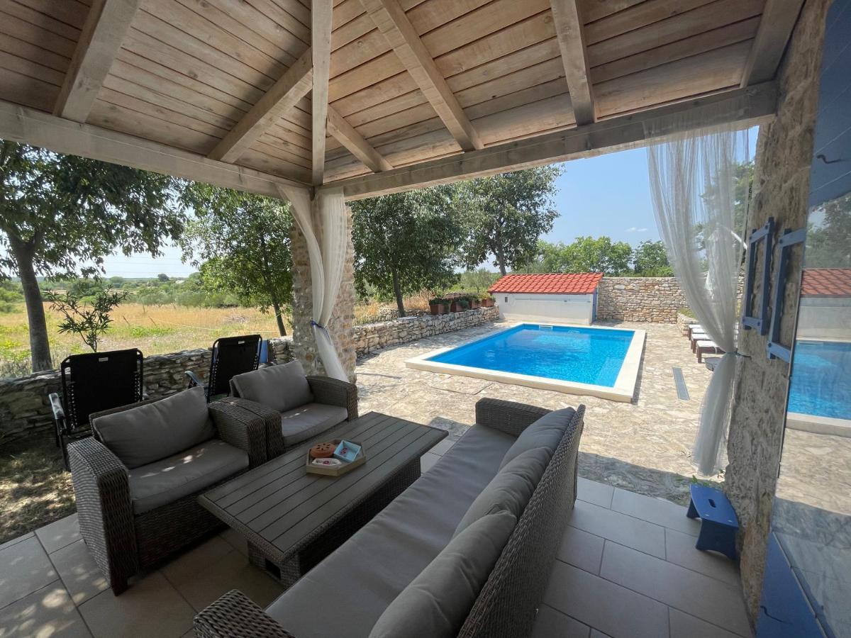 Puljane Holiday Home Toma מראה חיצוני תמונה