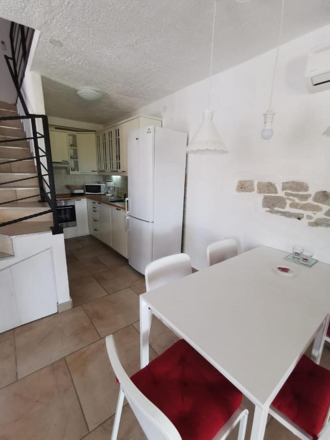 Puljane Holiday Home Toma מראה חיצוני תמונה