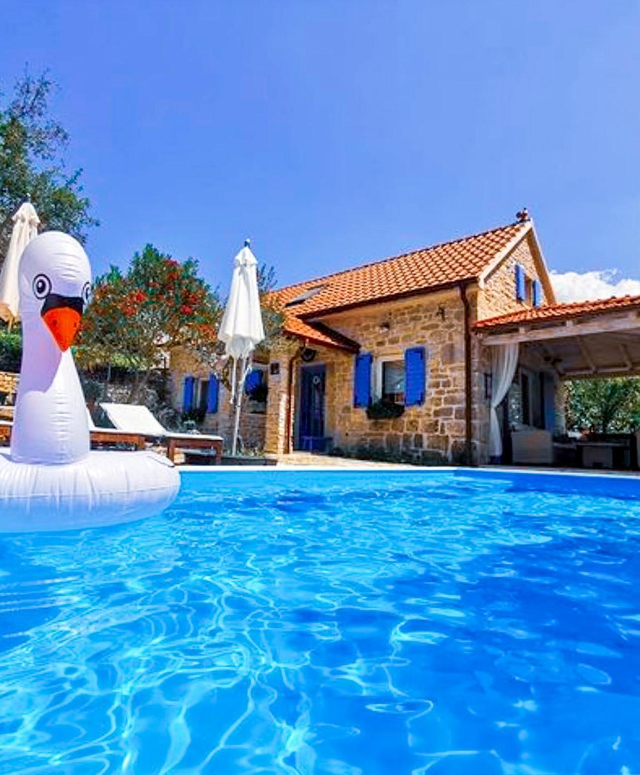 Puljane Holiday Home Toma מראה חיצוני תמונה