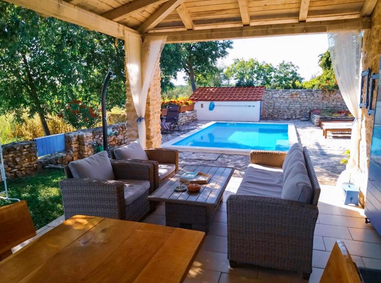 Puljane Holiday Home Toma מראה חיצוני תמונה