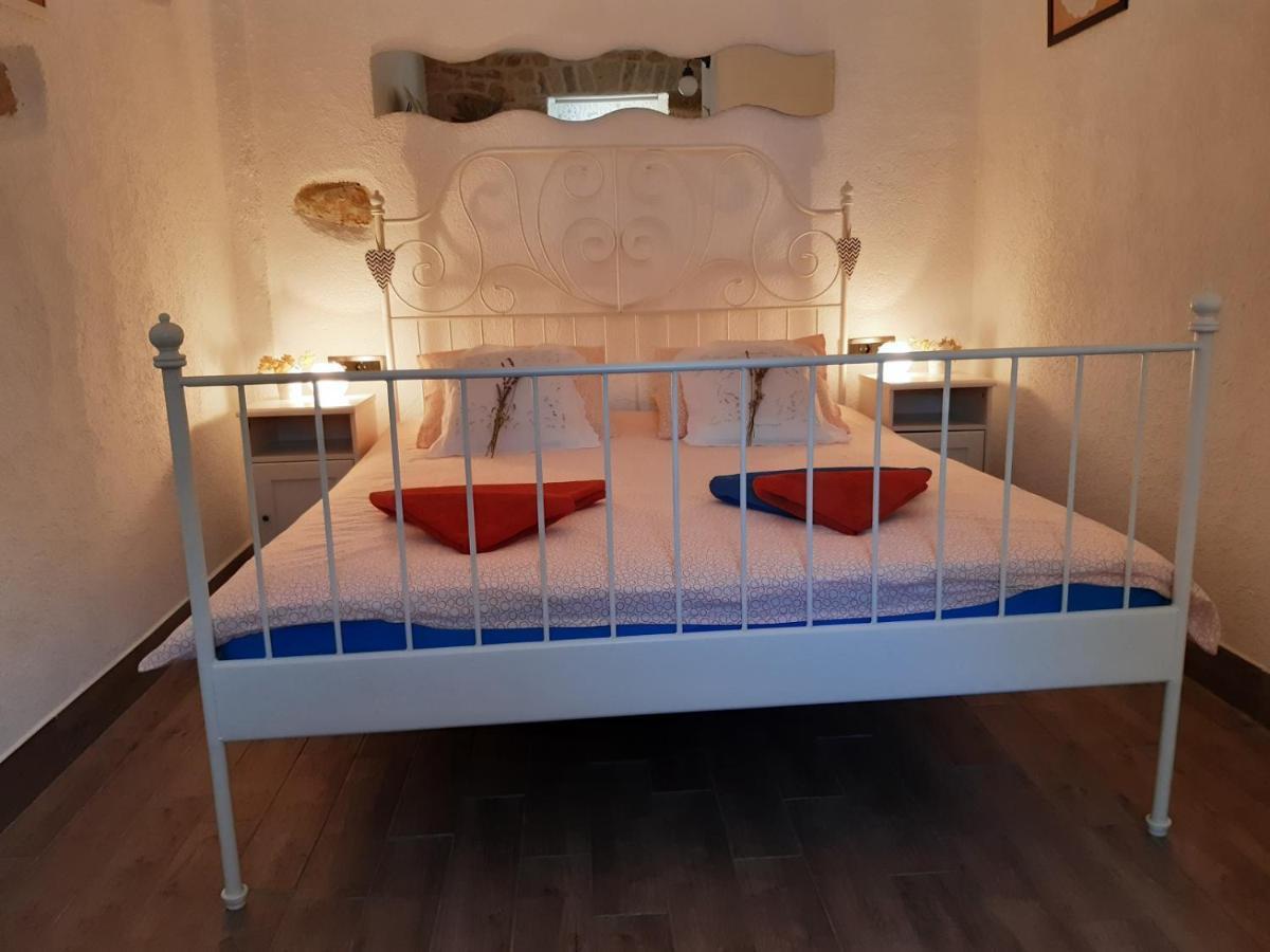 Puljane Holiday Home Toma מראה חיצוני תמונה